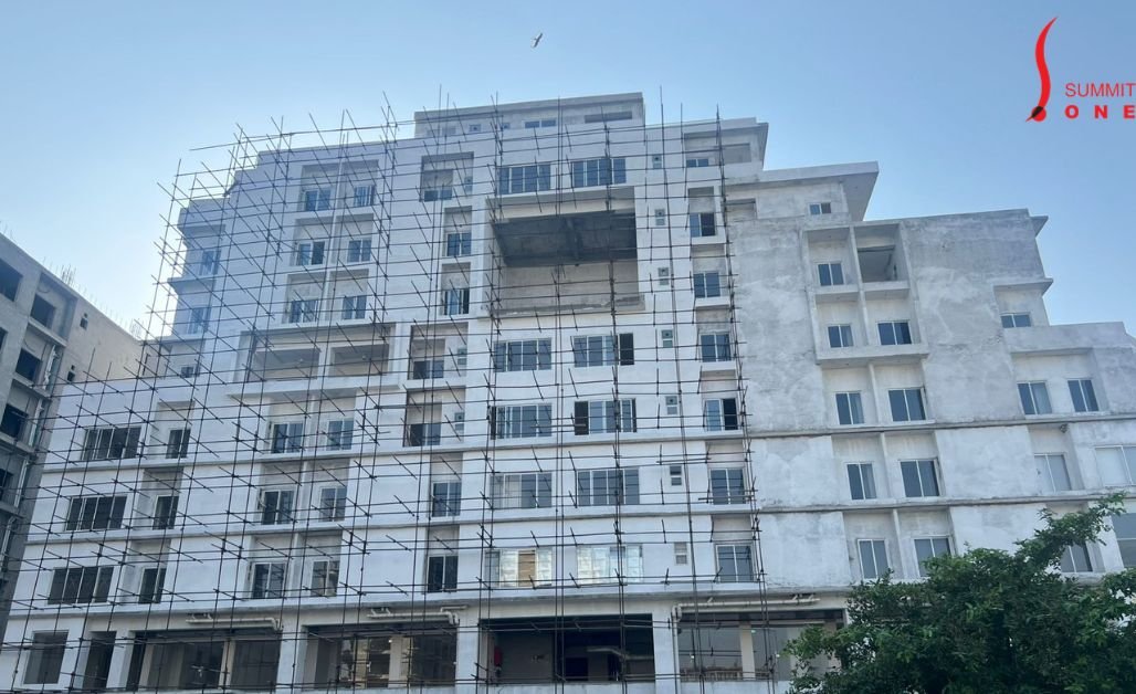 Summit Building